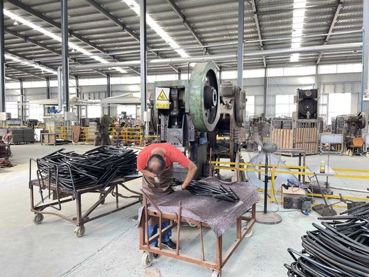 1.0-1.5mm πάχος μέταλλο βαρύ φορτίο αποθήκευση ντουλάπι γκαράζ για την εξατομικευμένη υποστήριξη OBM